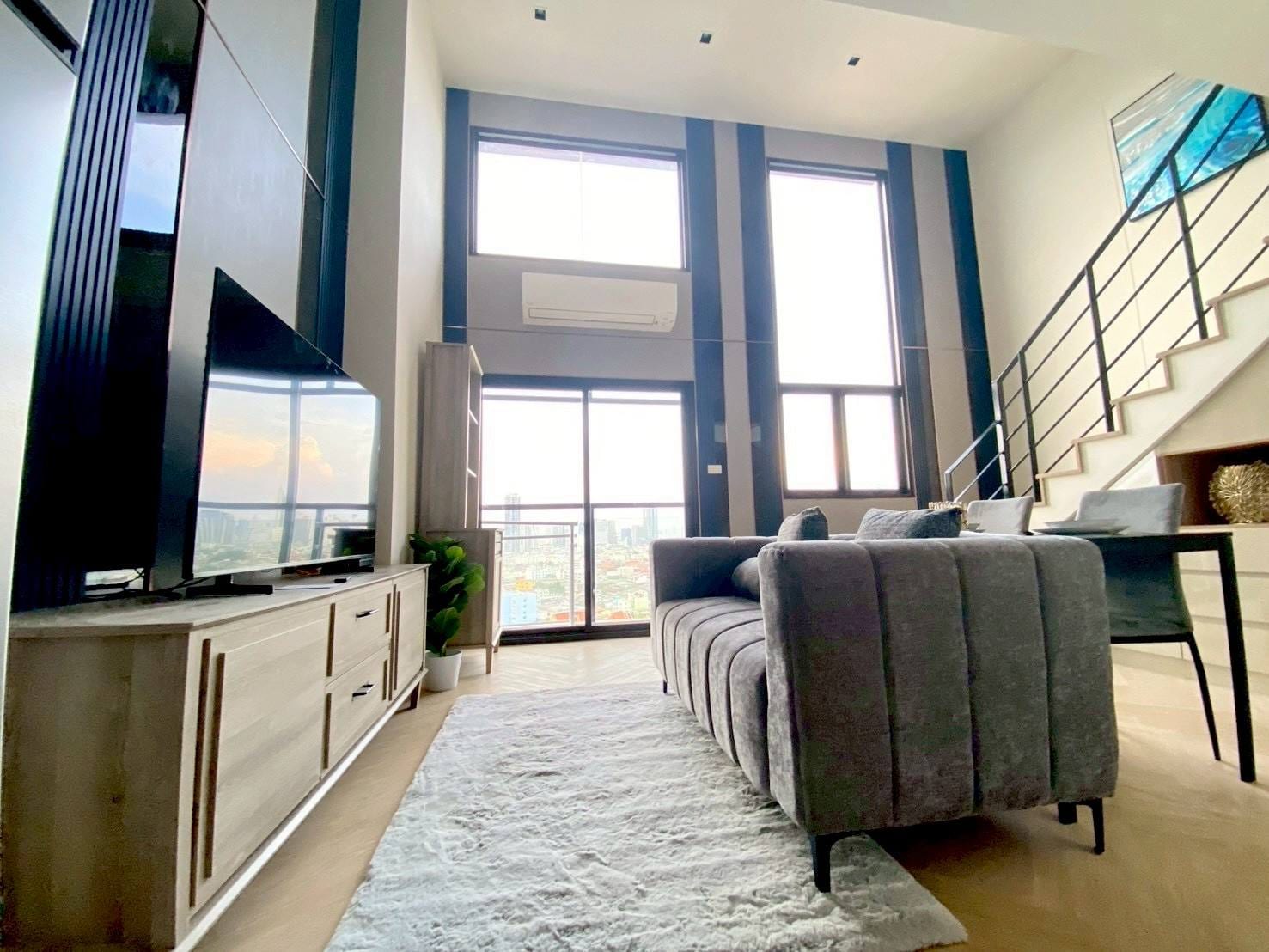 New Duplex Loft Near ICONSIAM | High Floor | Fully Furnished | Free WiFi